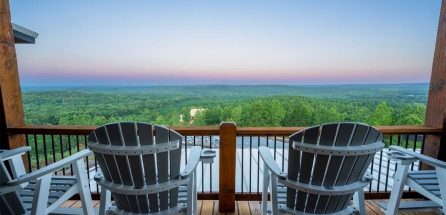 561 Woodland Bluff Trail