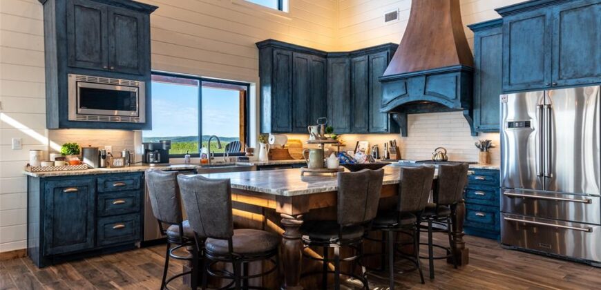 561 Woodland Bluff Trail